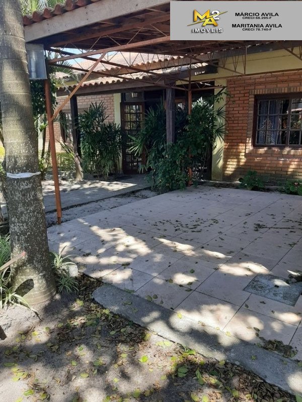 Casa à venda com 7 quartos, 1500m² - Foto 28