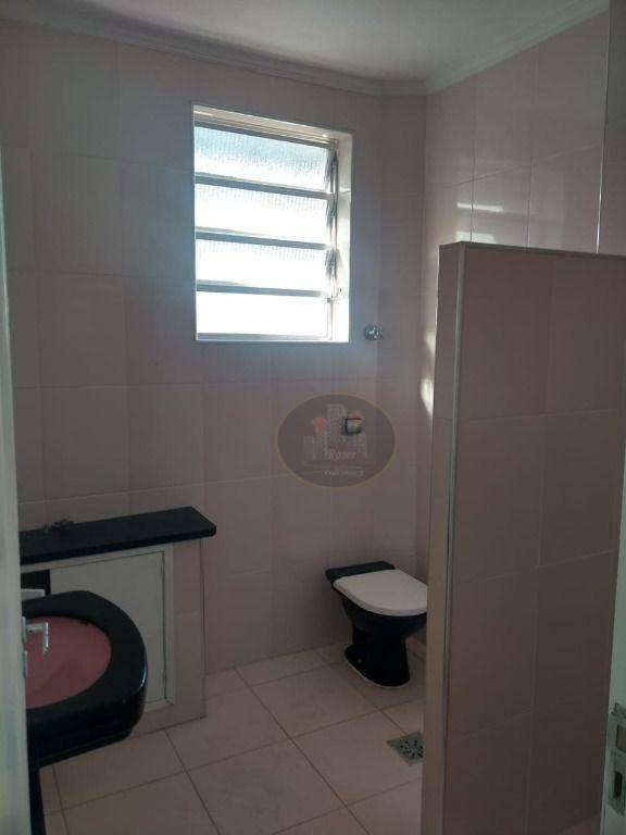 Apartamento à venda com 2 quartos, 70m² - Foto 9