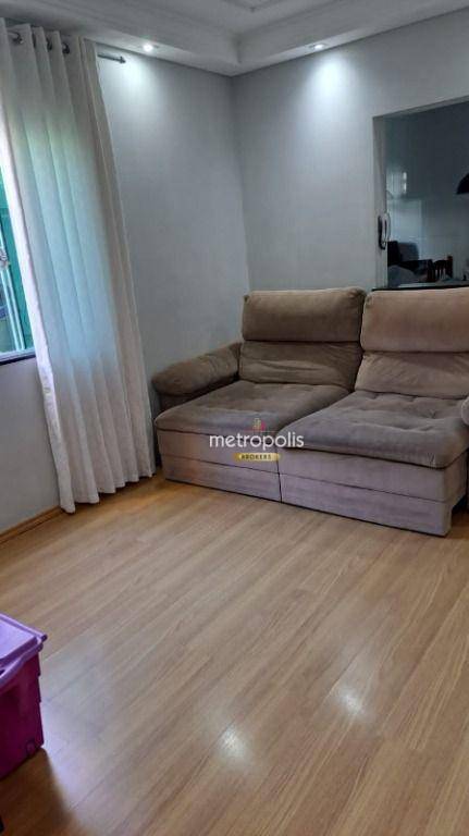 Apartamento à venda com 2 quartos, 70m² - Foto 2