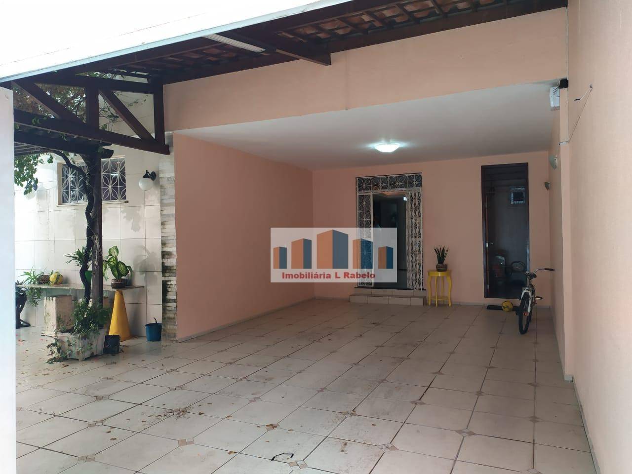 Casa à venda com 4 quartos, 200m² - Foto 23