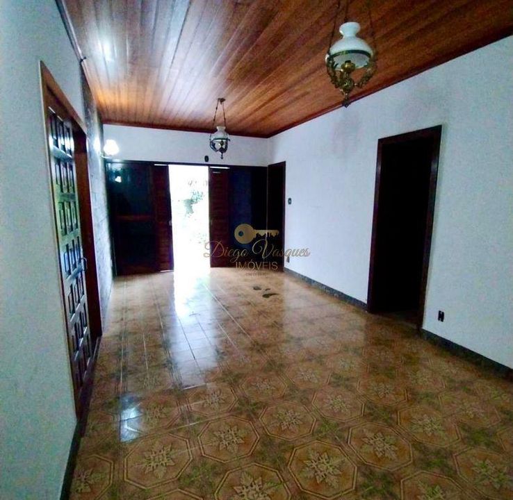 Casa à venda com 2 quartos, 2000m² - Foto 7