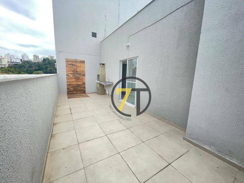 Cobertura à venda com 2 quartos, 90m² - Foto 2