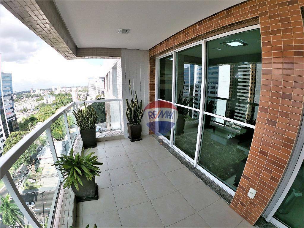 Apartamento à venda com 3 quartos, 140m² - Foto 11