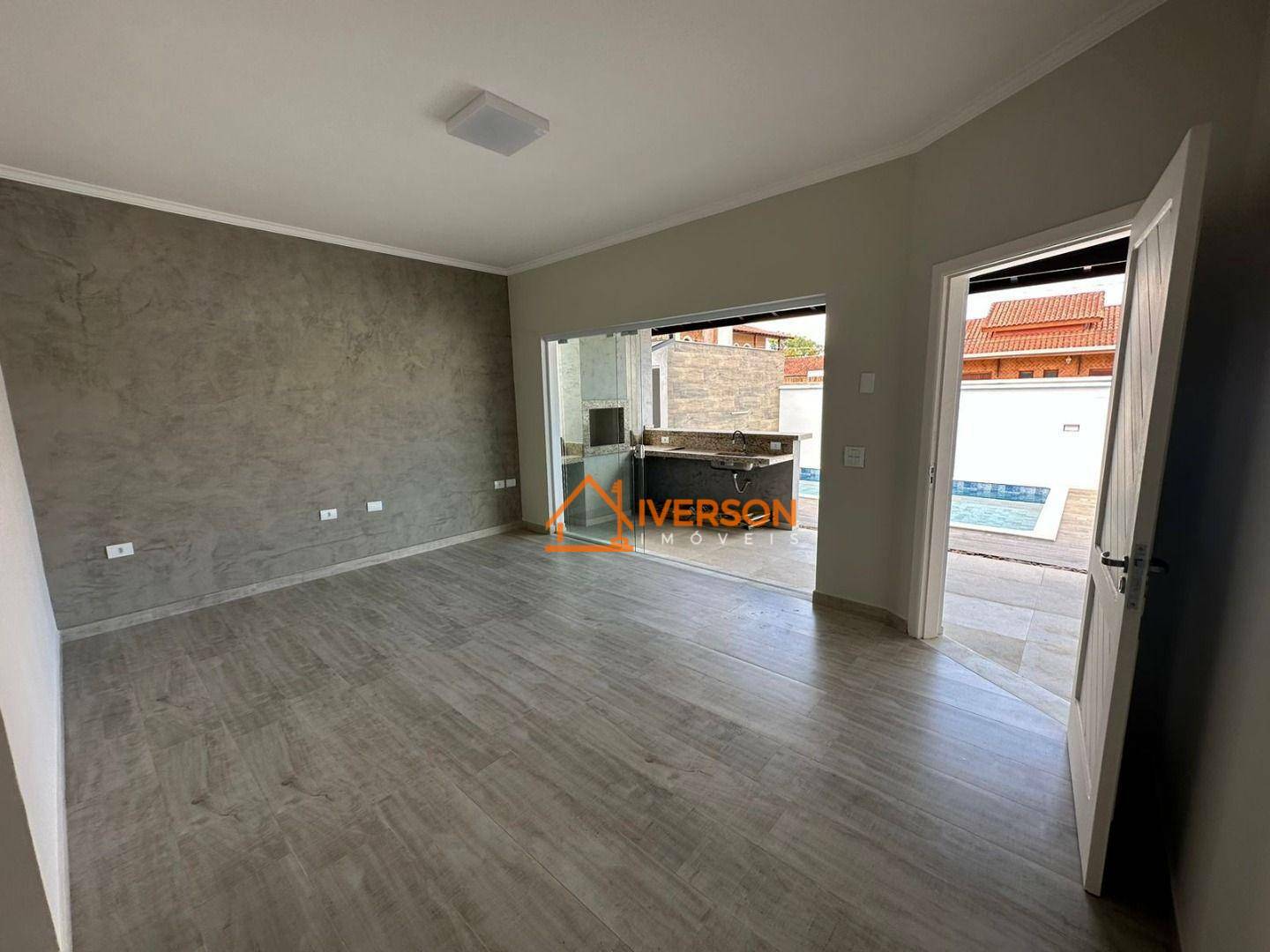 Casa à venda com 3 quartos, 150m² - Foto 3