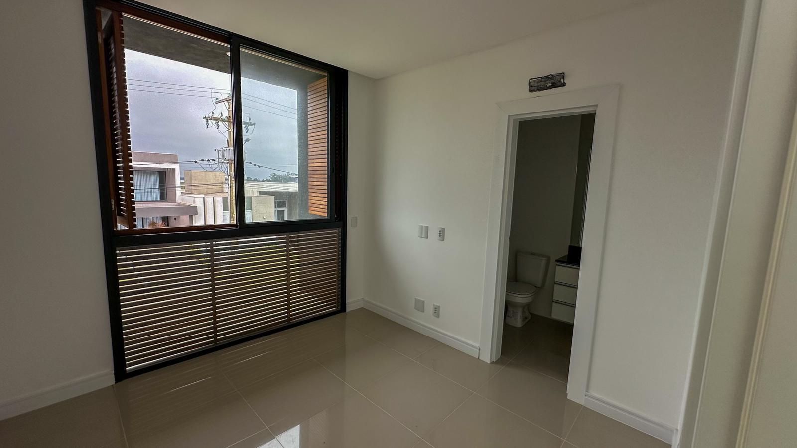 Casa de Condomínio à venda com 4 quartos, 205m² - Foto 26