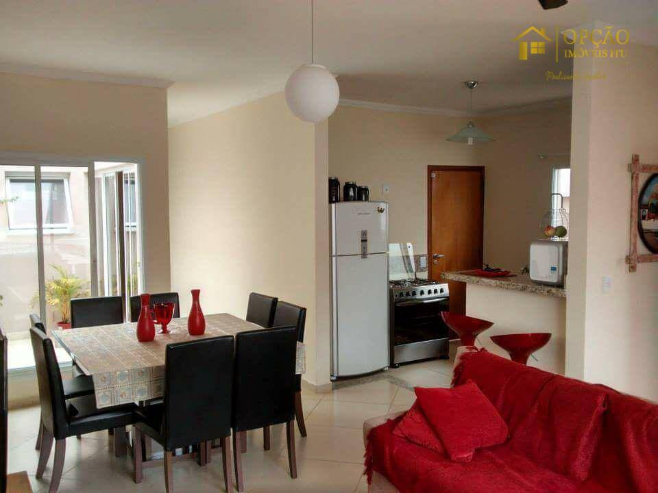 Casa à venda com 3 quartos, 95m² - Foto 2