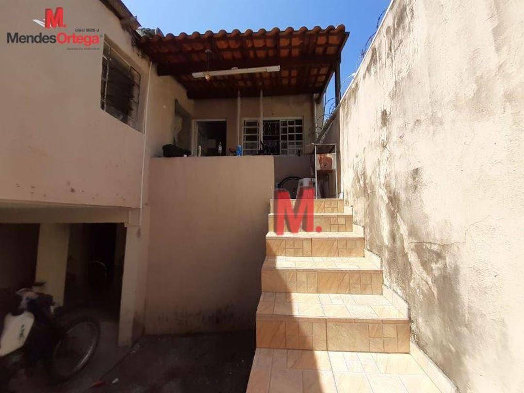 Casa à venda com 2 quartos, 300m² - Foto 45