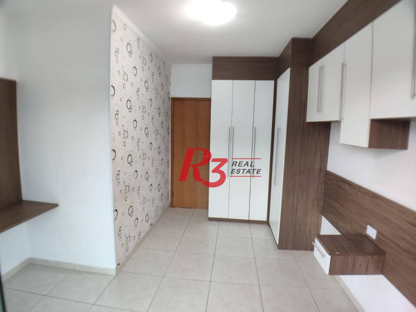 Casa à venda com 2 quartos, 72m² - Foto 11