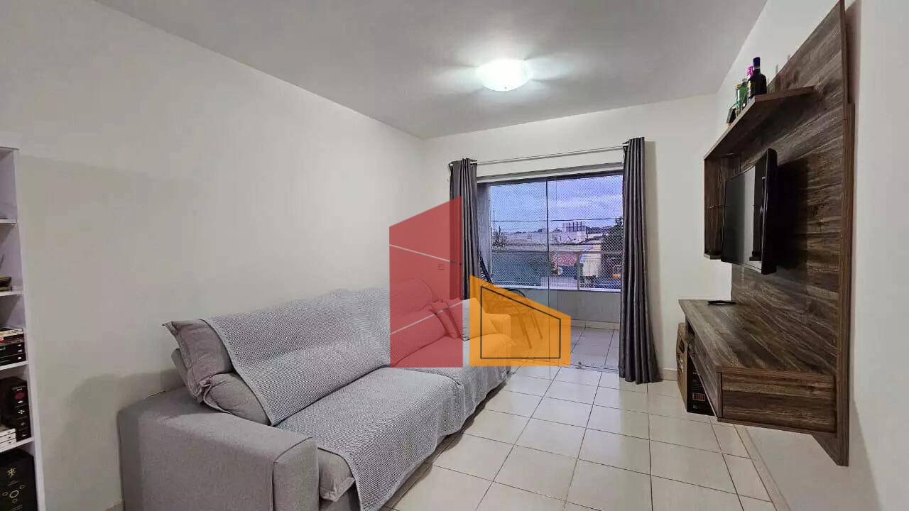 Apartamento à venda com 2 quartos, 90m² - Foto 1