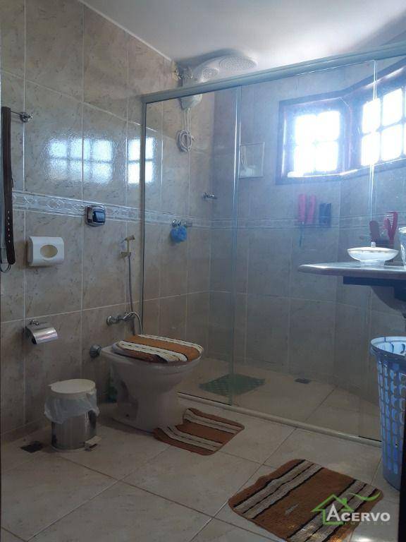 Casa de Condomínio à venda com 4 quartos, 278m² - Foto 18