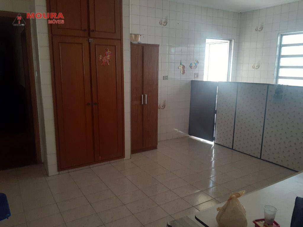 Casa à venda com 3 quartos, 202m² - Foto 12