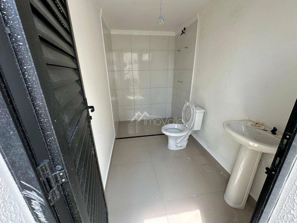 Casa de Condomínio à venda com 4 quartos, 305m² - Foto 58