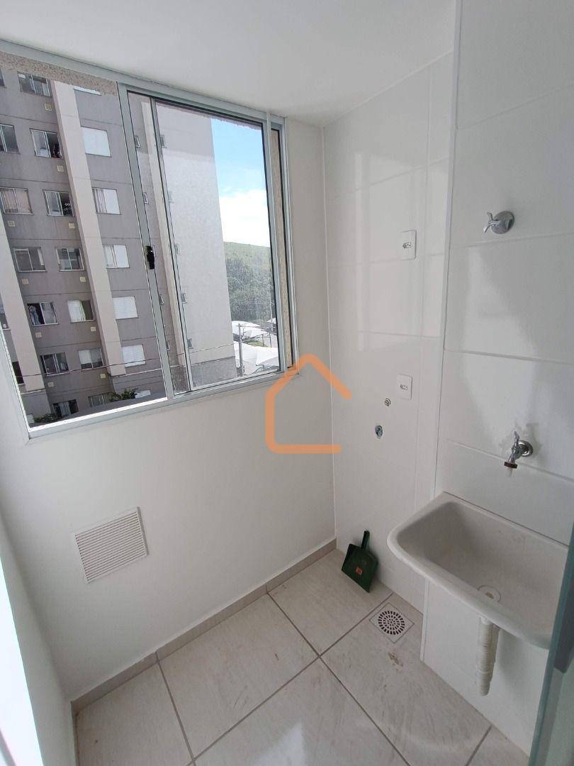 Apartamento para alugar com 2 quartos, 55m² - Foto 7