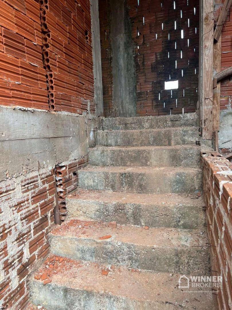 Sobrado à venda com 3 quartos, 210m² - Foto 4