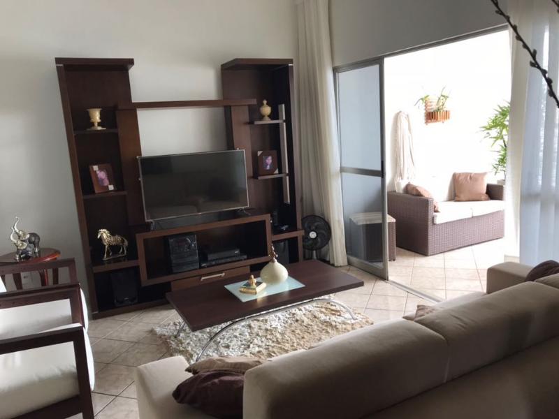 Apartamento à venda com 3 quartos, 140m² - Foto 13