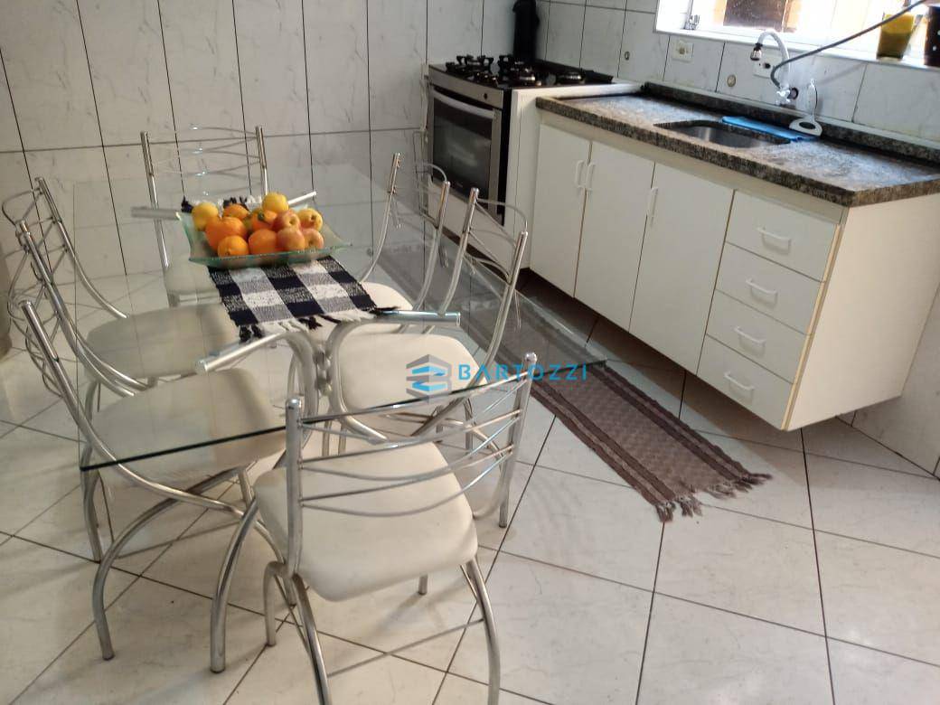 Sobrado à venda com 3 quartos, 176m² - Foto 3