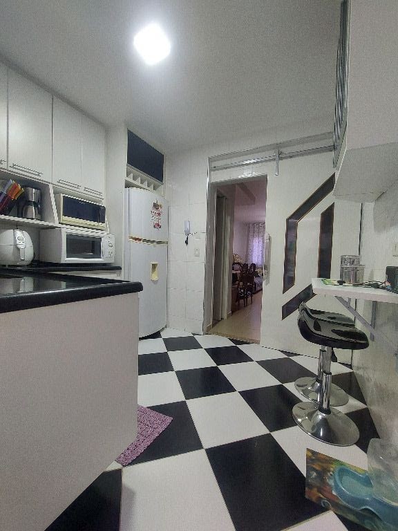 Sobrado à venda com 2 quartos, 75m² - Foto 12