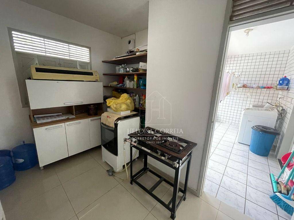 Casa à venda com 3 quartos, 258m² - Foto 25