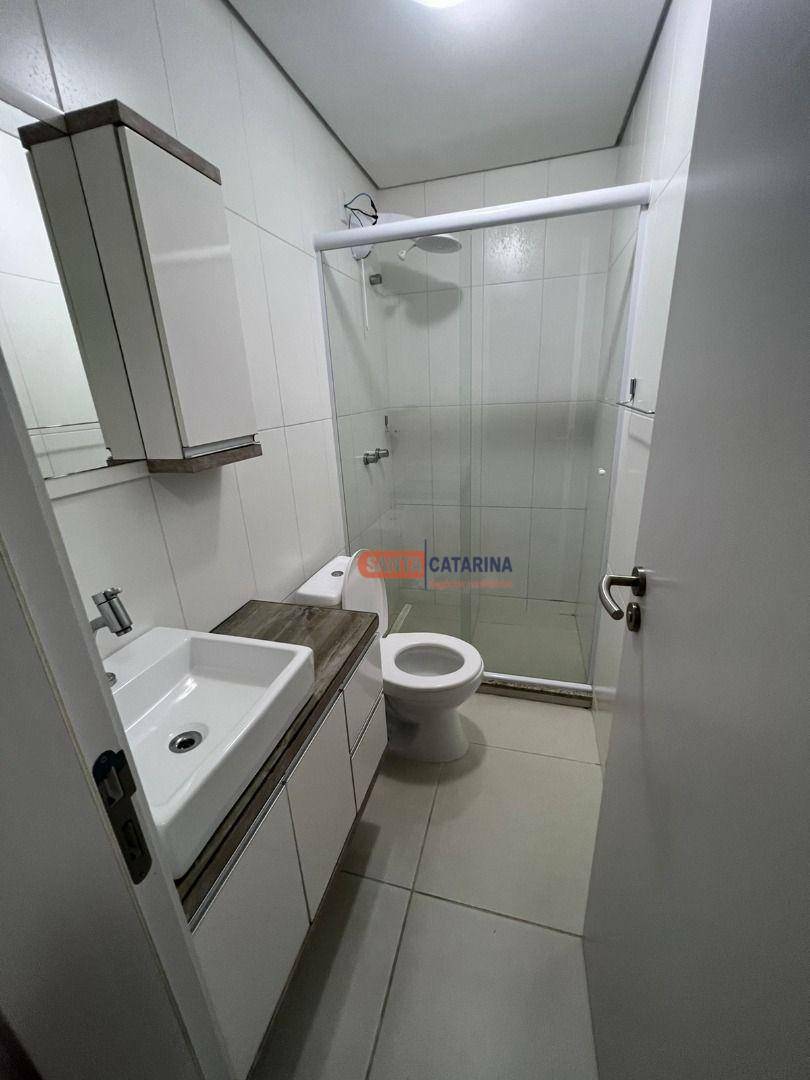 Apartamento à venda com 3 quartos, 73m² - Foto 6