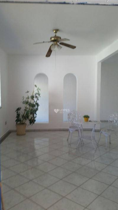 Casa, 4 quartos, 250 m² - Foto 3