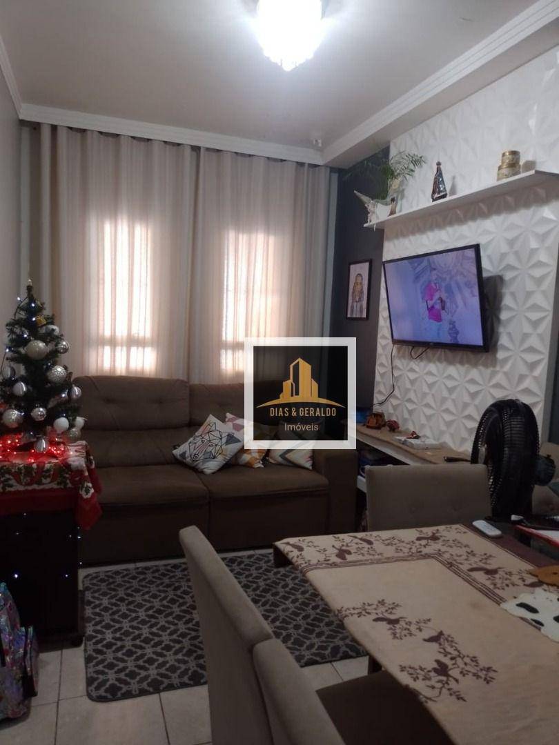 Sobrado à venda com 3 quartos, 80m² - Foto 3