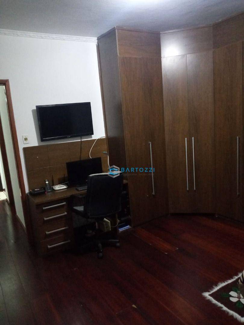 Sobrado à venda com 3 quartos, 176m² - Foto 8