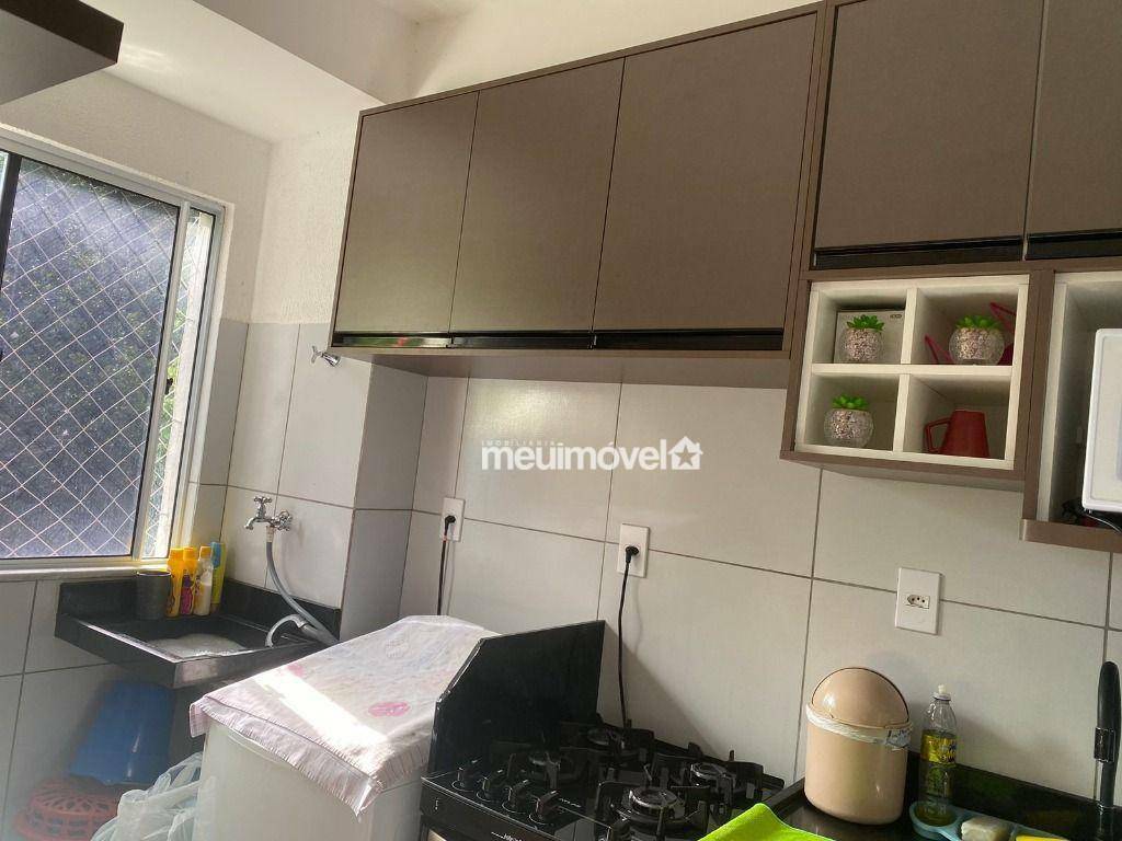 Apartamento à venda com 2 quartos, 47m² - Foto 3