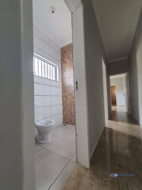 Casa à venda com 3 quartos, 110m² - Foto 15