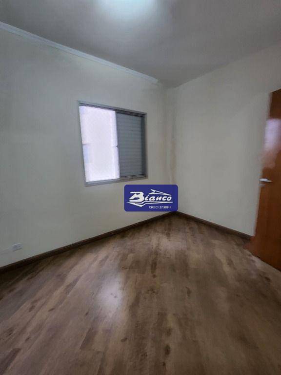 Apartamento à venda e aluguel com 2 quartos, 60m² - Foto 13