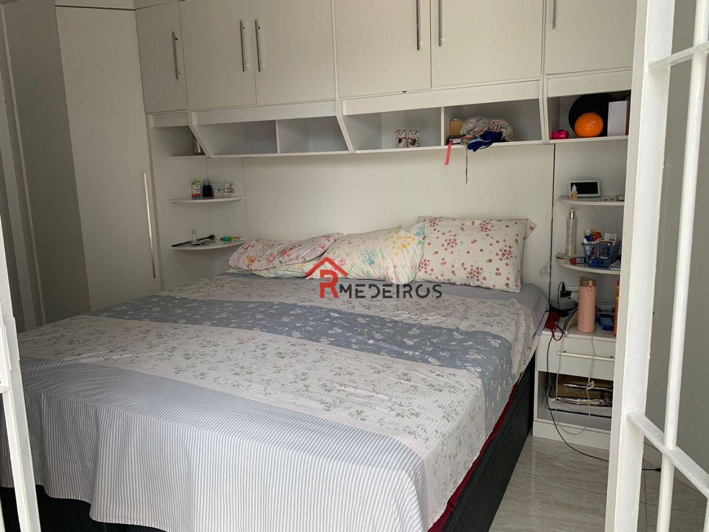 Sobrado à venda com 4 quartos, 123m² - Foto 12