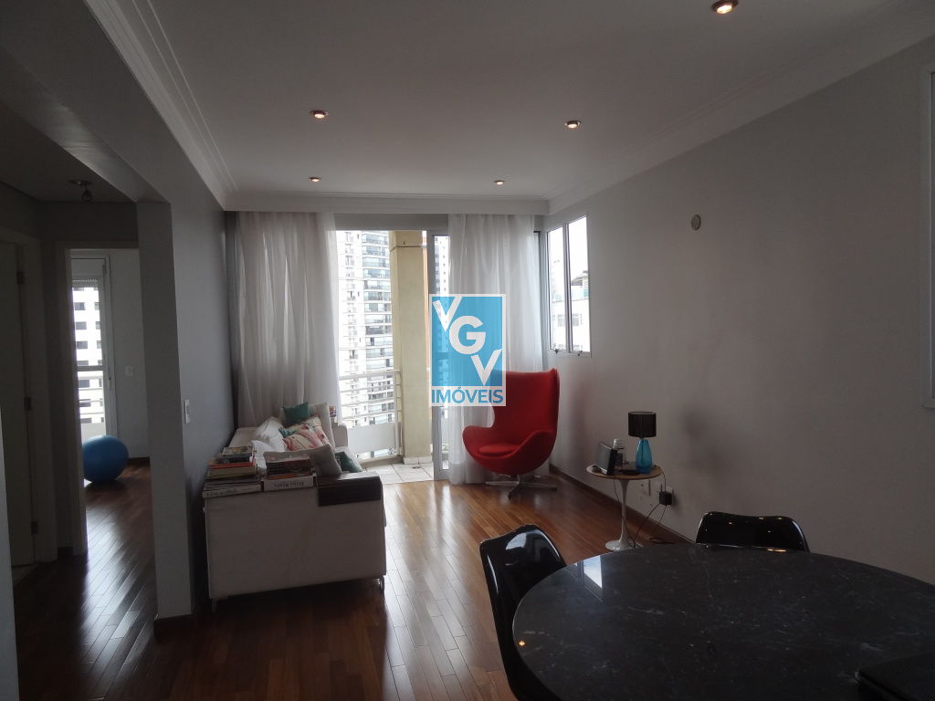 Apartamento à venda e aluguel com 3 quartos, 103m² - Foto 2