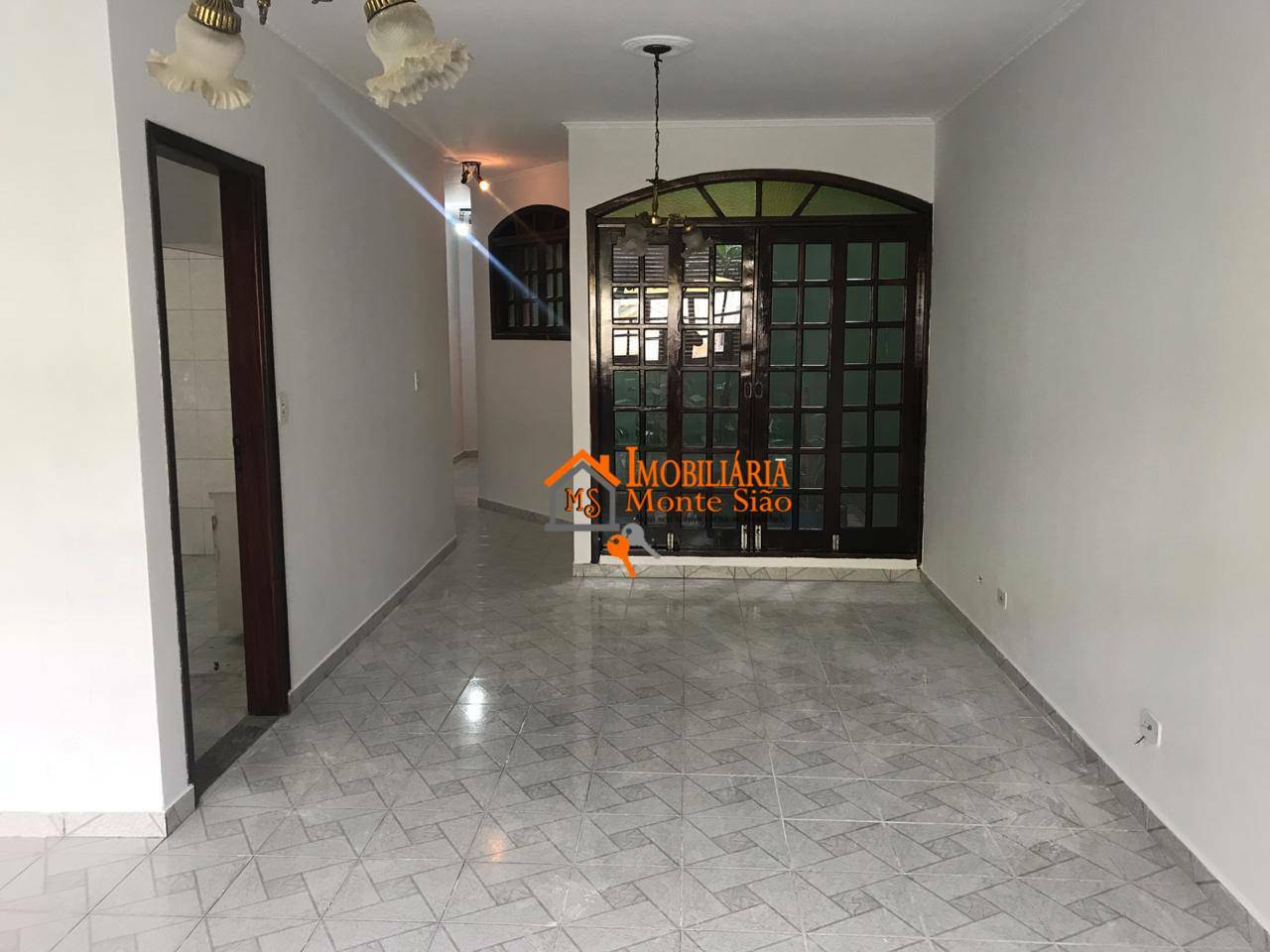 Sobrado à venda com 3 quartos, 254m² - Foto 7