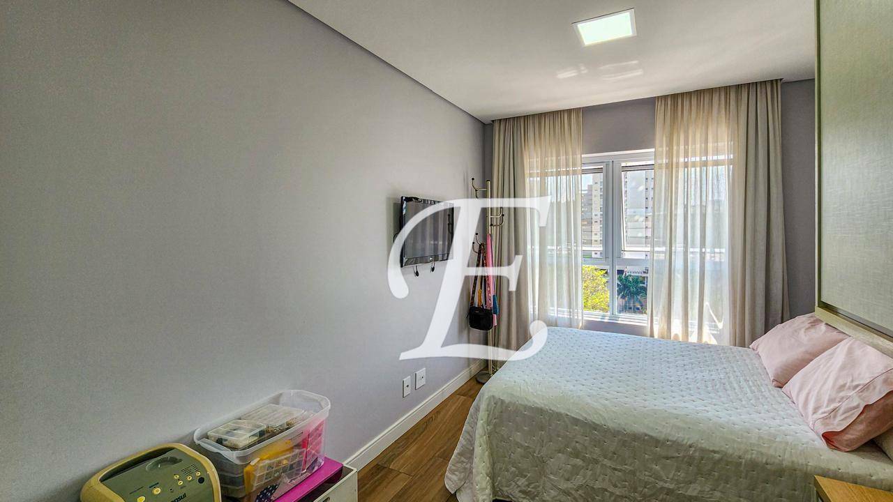 Apartamento à venda com 2 quartos, 67m² - Foto 27