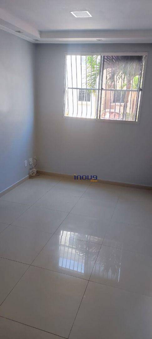 Apartamento à venda com 2 quartos, 44m² - Foto 3
