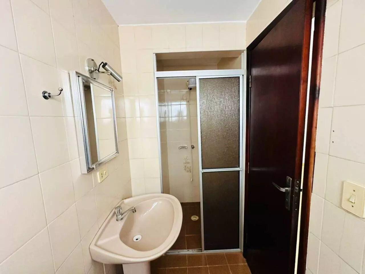 Apartamento à venda com 3 quartos, 76m² - Foto 2