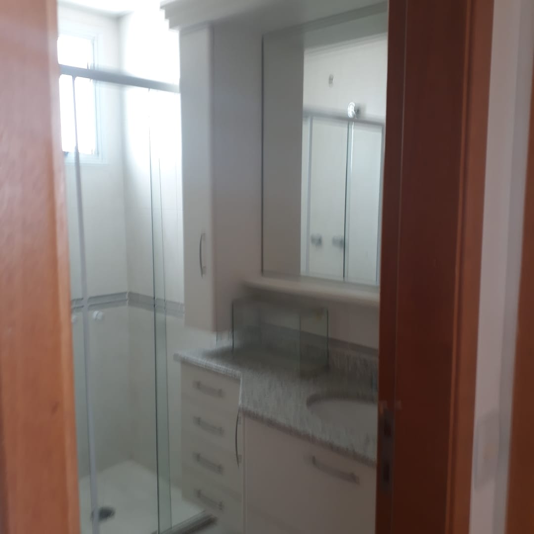 Apartamento à venda com 3 quartos, 113m² - Foto 9