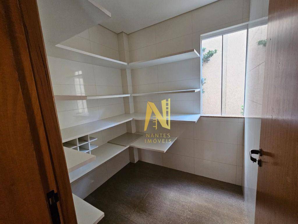 Casa de Condomínio à venda e aluguel com 4 quartos, 400m² - Foto 12