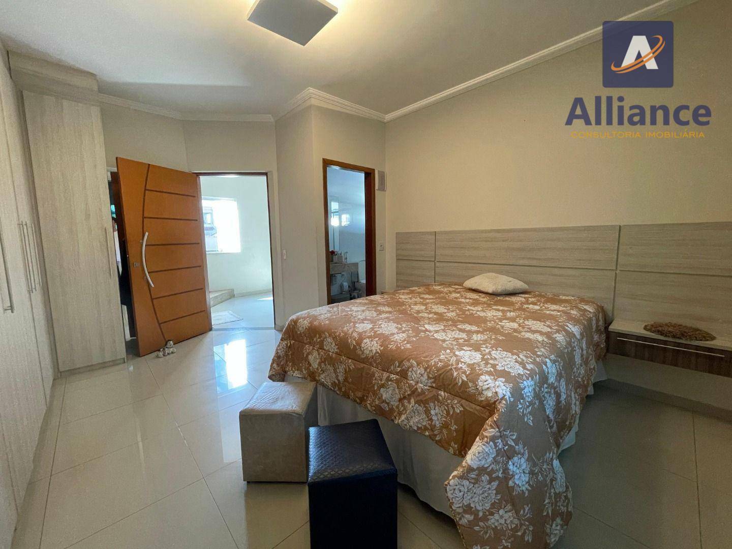 Sobrado à venda com 4 quartos, 320m² - Foto 8