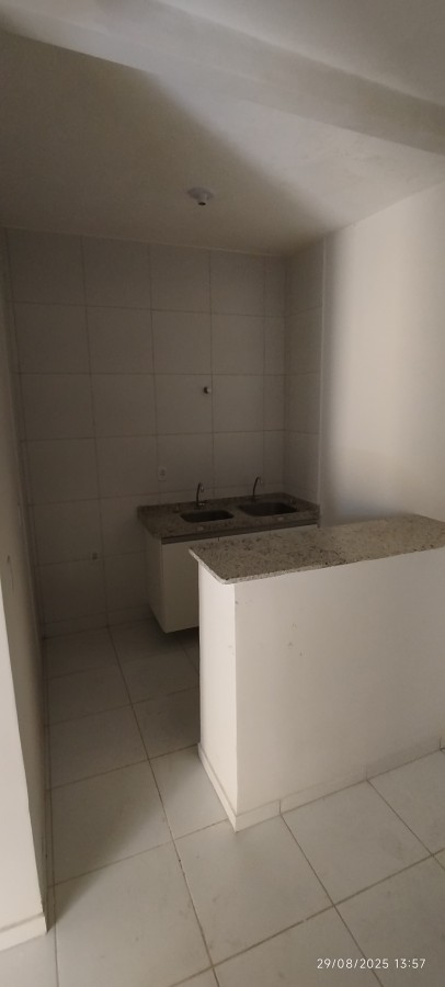 Apartamento para alugar com 1 quarto, 55m² - Foto 12