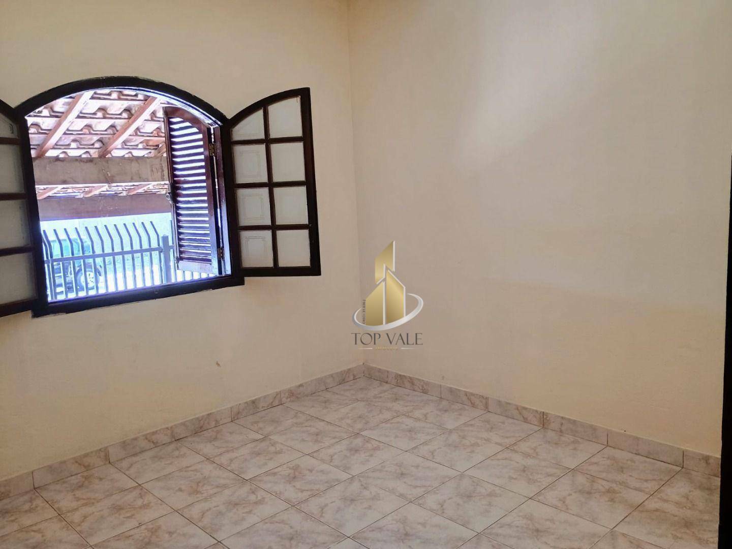 Casa à venda com 4 quartos, 250m² - Foto 9