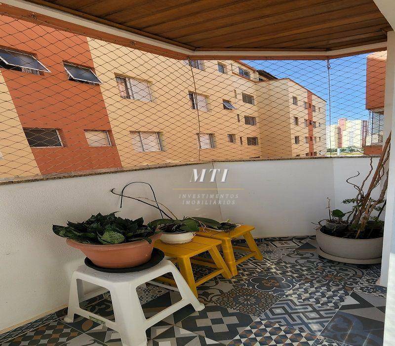 Apartamento à venda com 2 quartos, 85m² - Foto 15