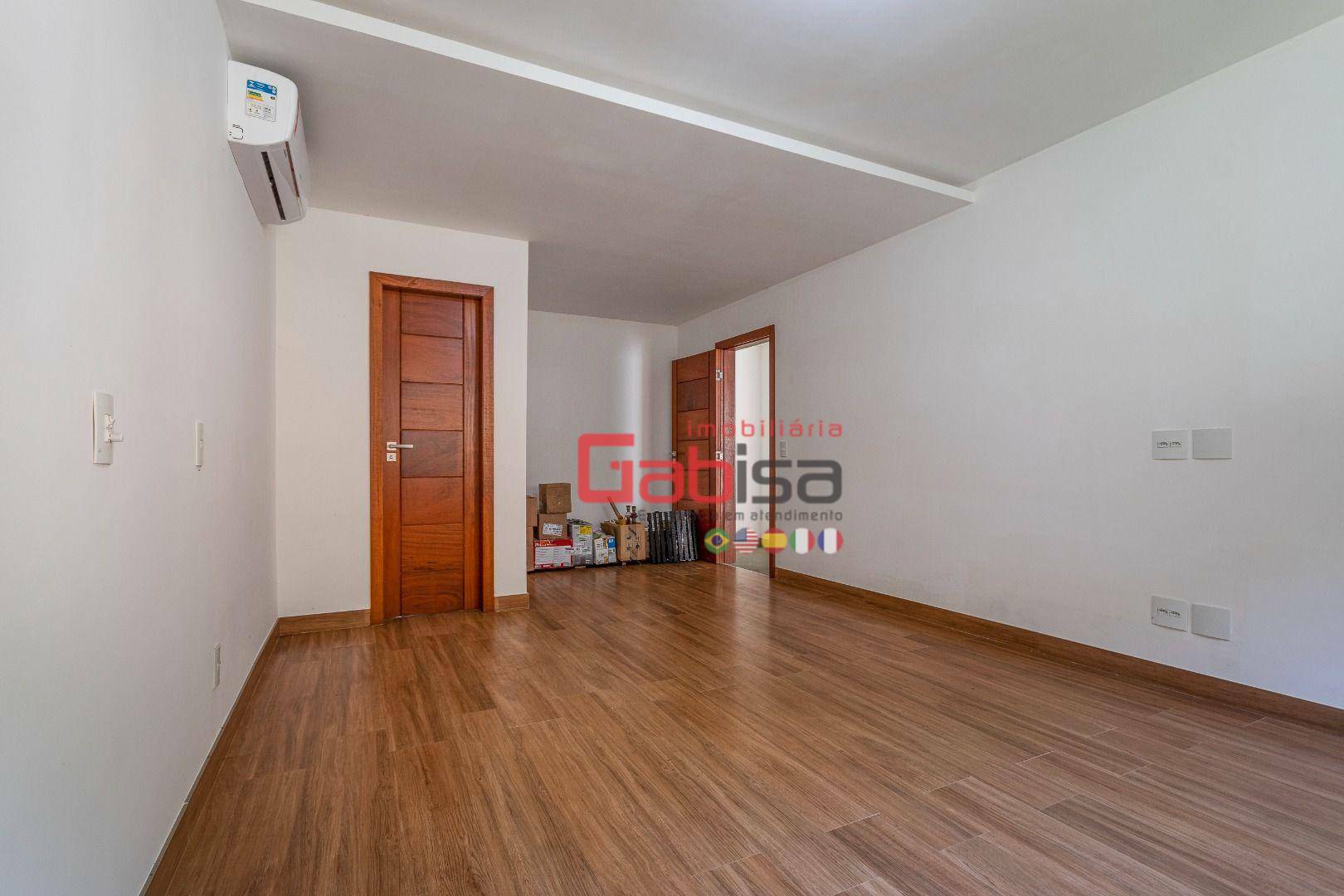 Casa à venda com 6 quartos, 400m² - Foto 7