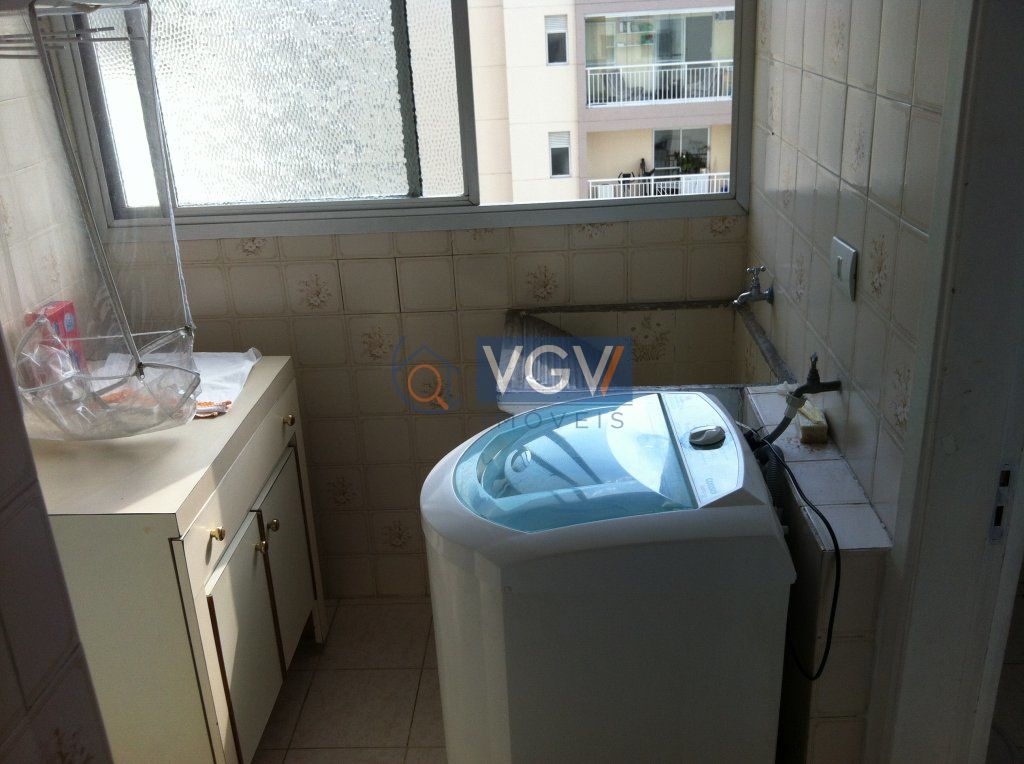 Apartamento à venda com 2 quartos, 65m² - Foto 5