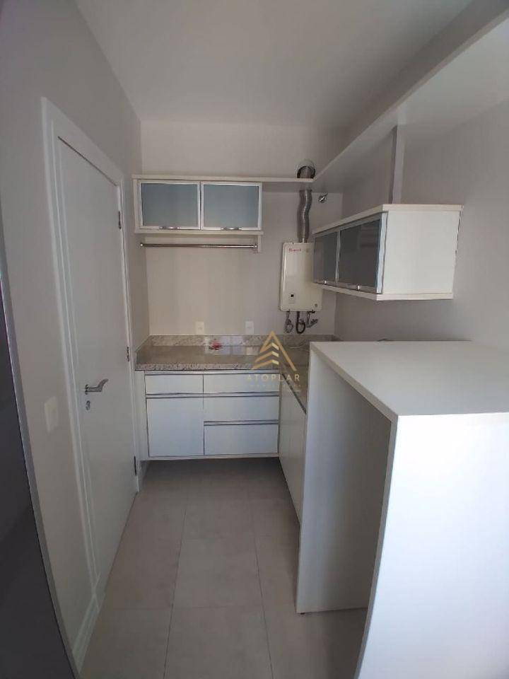 Apartamento à venda com 3 quartos, 138m² - Foto 15