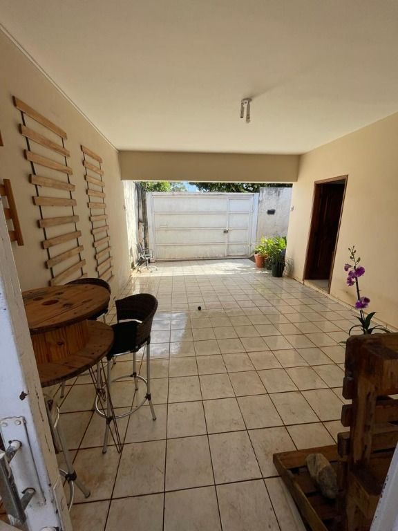 Casa à venda com 3 quartos, 170m² - Foto 7