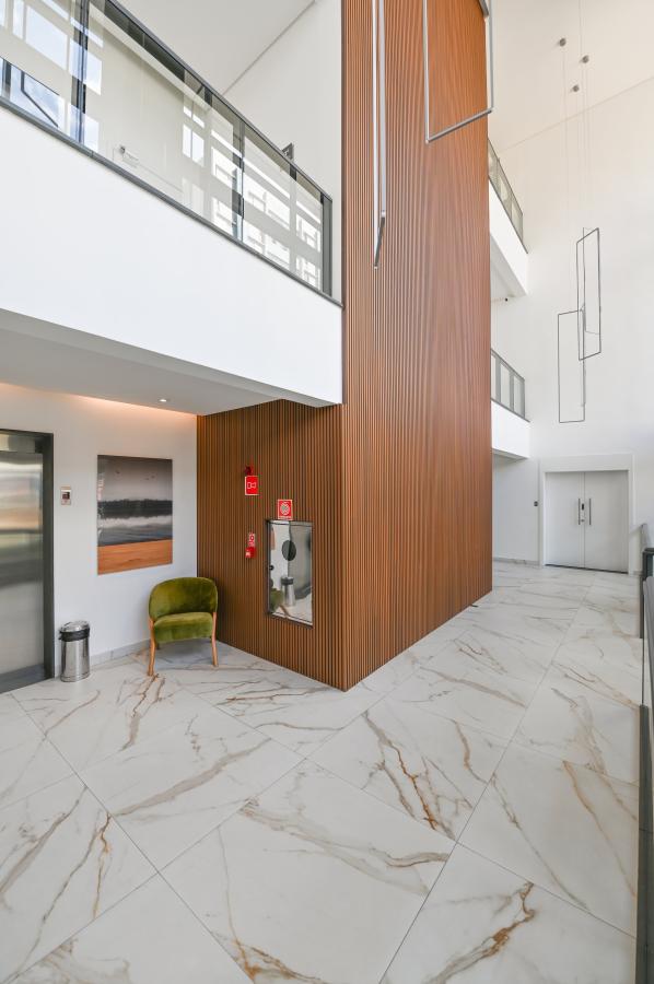 Apartamento à venda com 3 quartos, 127m² - Foto 1