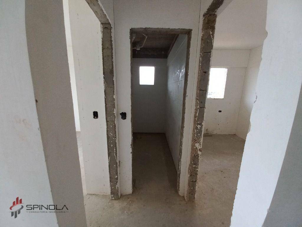 Apartamento à venda com 2 quartos, 66m² - Foto 27