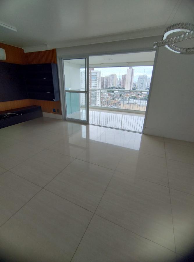 Apartamento à venda com 3 quartos, 110m² - Foto 2