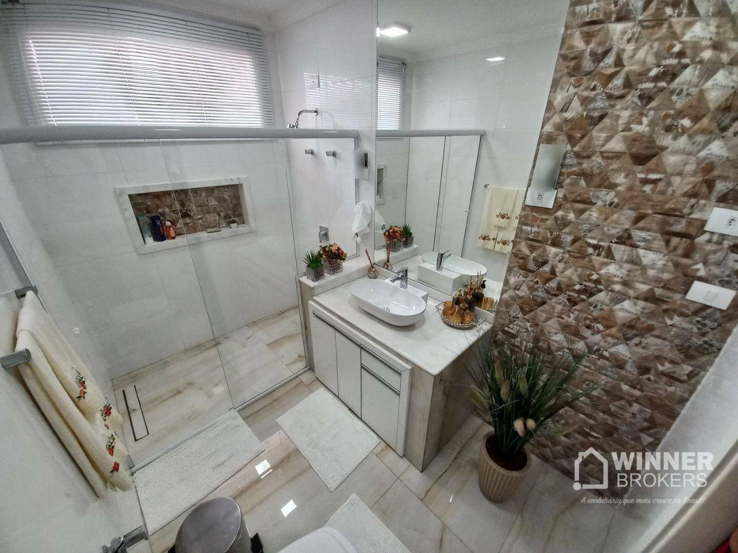 Casa à venda com 4 quartos, 293m² - Foto 35