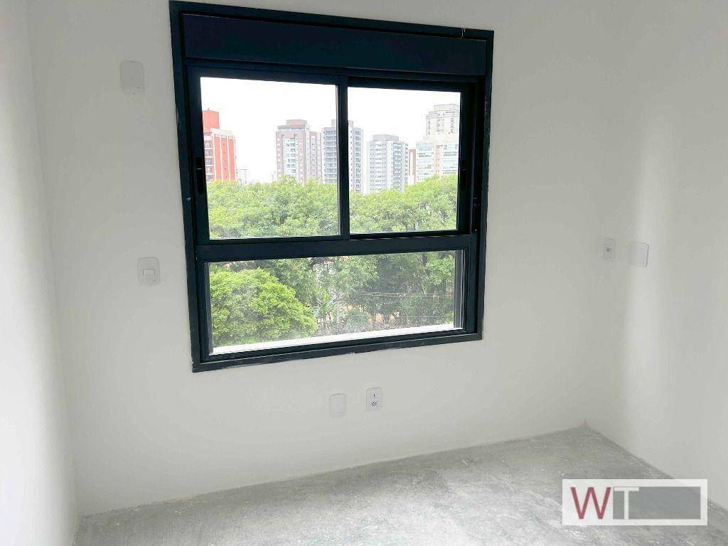 Apartamento à venda com 3 quartos, 141m² - Foto 16